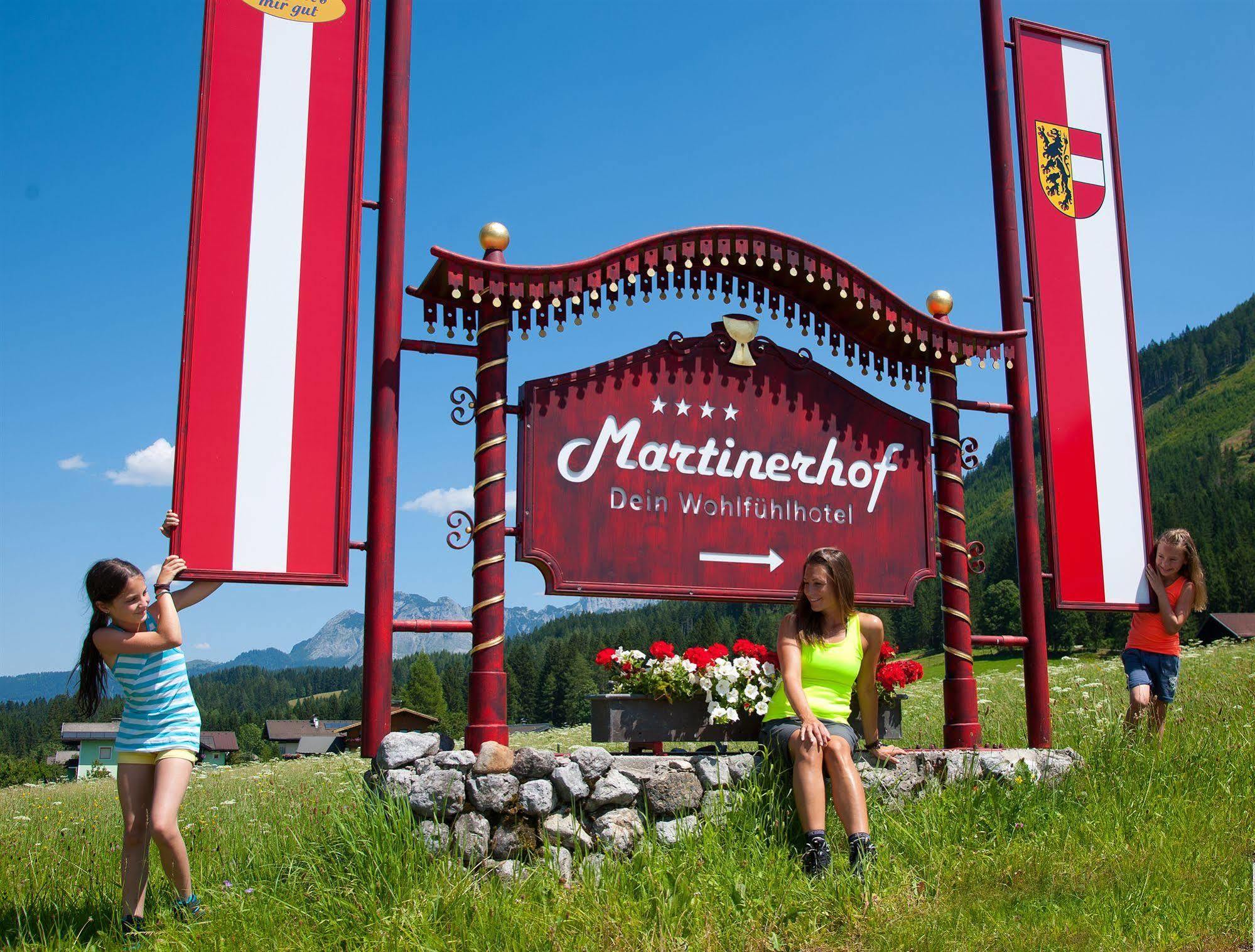 Wohlfuehlresort Und Feriengut Martinerhof Sankt Martin am Tennengebirge Ngoại thất bức ảnh