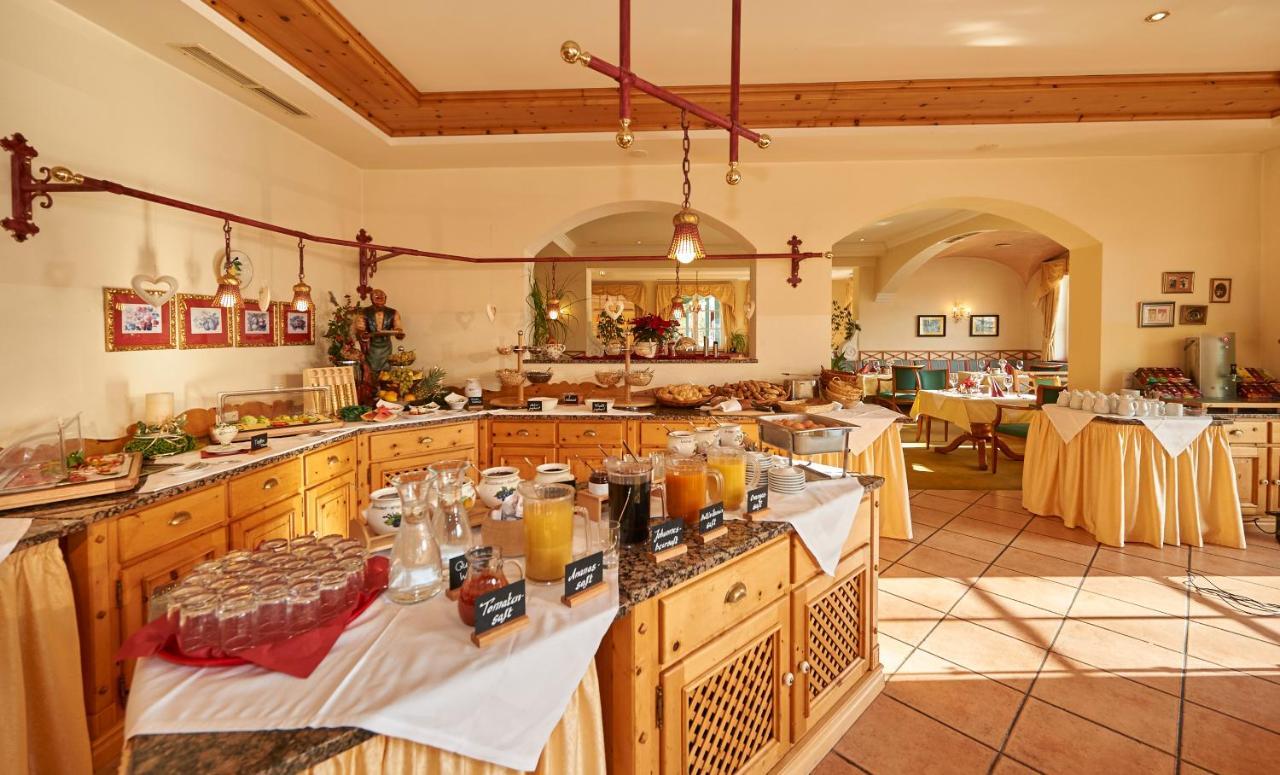 Wohlfuehlresort Und Feriengut Martinerhof Sankt Martin am Tennengebirge Ngoại thất bức ảnh