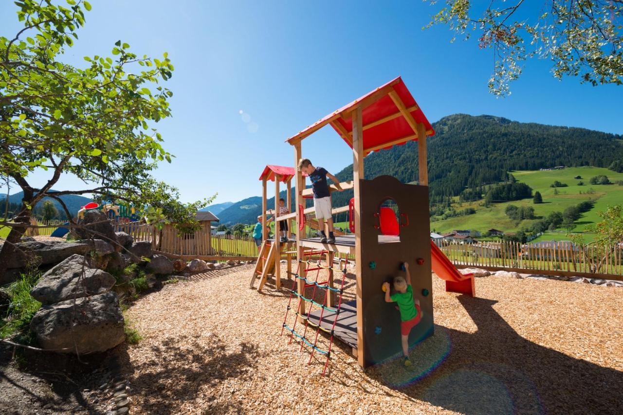 Wohlfuehlresort Und Feriengut Martinerhof Sankt Martin am Tennengebirge Ngoại thất bức ảnh